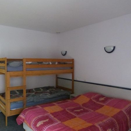 Leader Hotel Foucherans  Luaran gambar
